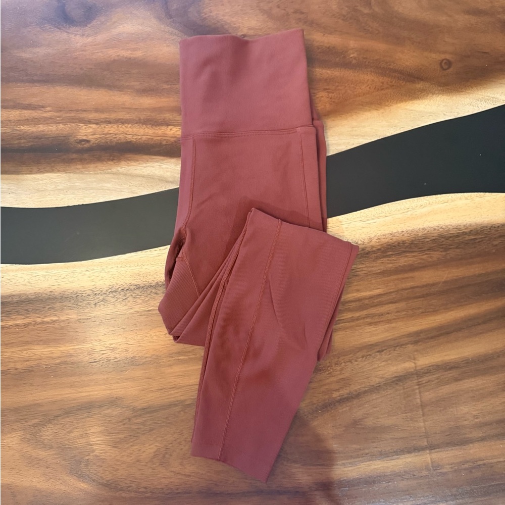 Carrie Underwood Calista 7/8 leggings